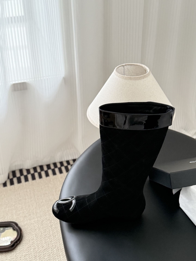 Ch**el boots